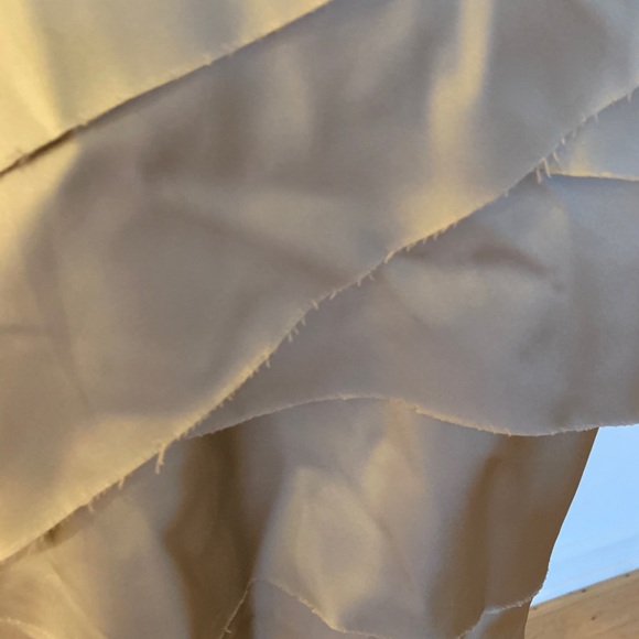 Vera wang lavender size 4 dress NWT - Picture 2 of 3